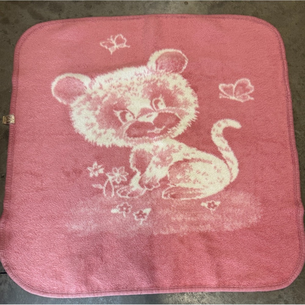 Vintage San Marcos Pink Bear Blanket Baby Throw Acrylic Mexico 43x44
